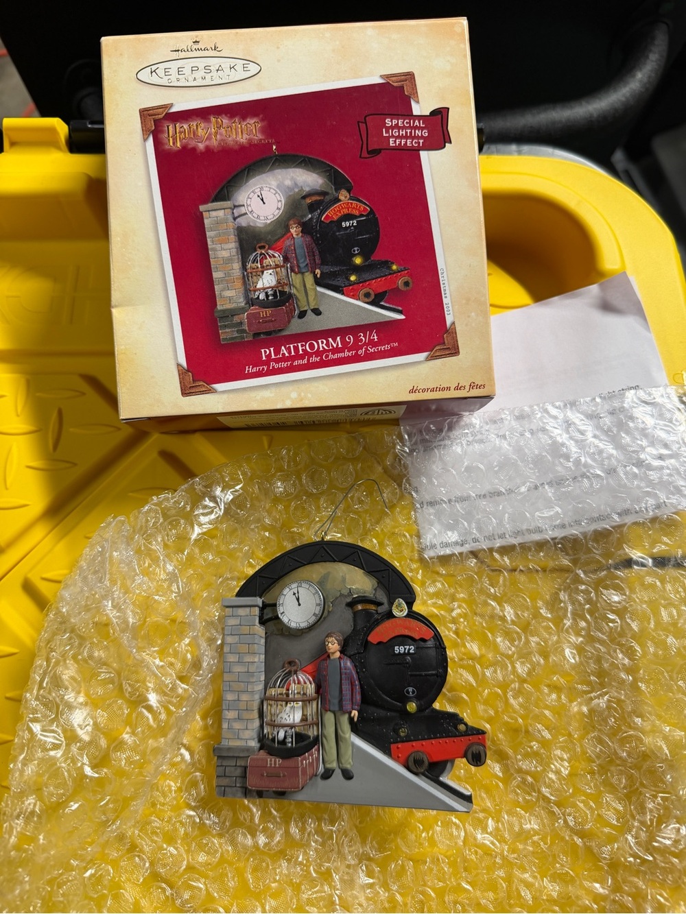Hallmark Keepsake Ornament Platform 9 3/4 Harry Potter - Red, Black, Cream
